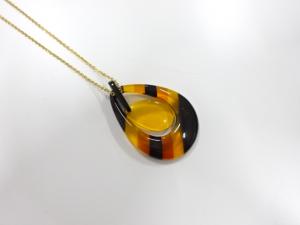 本鼈甲　ネックレス